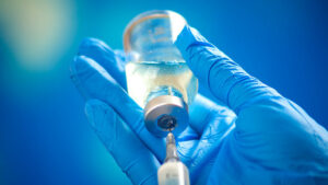 Les nanoparticules lipidiques dans les piqûres de covid "collent" aux organes du corps